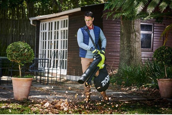 Ryobi Повітродув-пилосос RBV3000CESV з подрібнювачем, 3кВт, 16 куб.м/хв, 375 км/год (355058) 5133002190 фото
