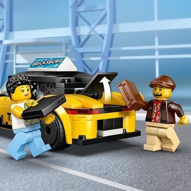 Конструктор LEGO City Жовте таксі 122 Деталі ( 60487 )