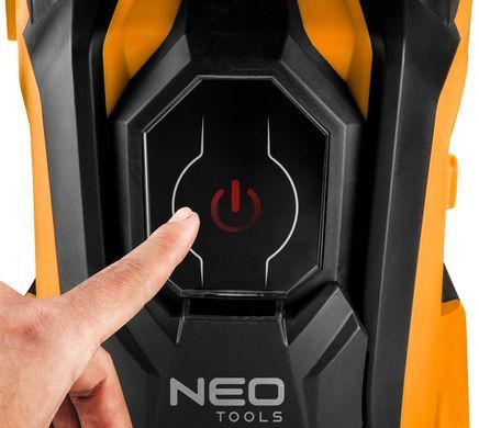 Мийка високого тиску NEO 04-705, 2000 Вт, 150 бар, шланг 5 м з котушкою, набір аксесуарів