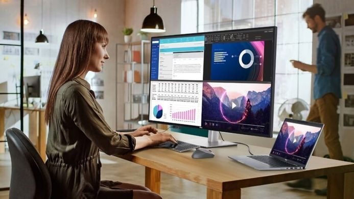 Dell Монитор 43" U4323QE 2xHDMI, 2xDP, USB-C, RJ-45, MM, IPS, 3840x2160, sRGB 95%, HAS 210-BFIS фото