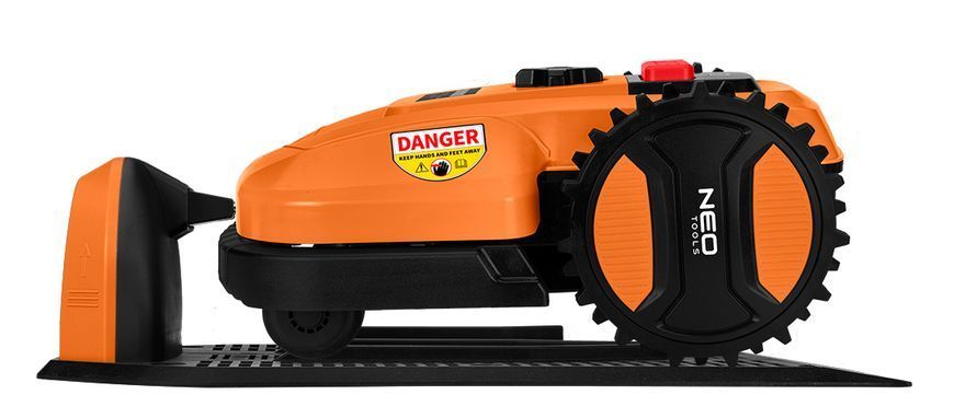 Робот-газонокосарка NEO TOOLS E+ 04-621 для газонів до 600 м2, з док-станцією та акумулятором 04-621 фото