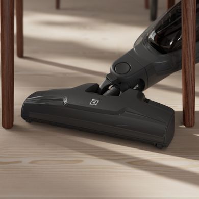Electrolux Пилосос безпровідний, конт пил -0.3л, автон. робота до 45хв, вага-2.65кг, НЕРА, 2в1, турбо-щітка, 2 насадки, сірий (364687) ES31CB18GG фото