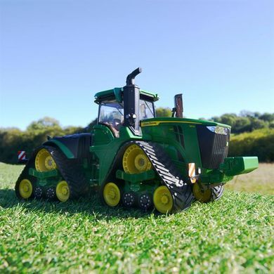 Модель Britains Трактор John Deere 9RX 640, 1:32 (43300) dt_14081 фото
