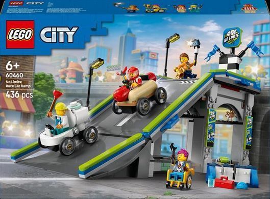 Конструктор LEGO City Жодних обмежень: Автодром для гоночних автомобілів 436 деталей (60460)