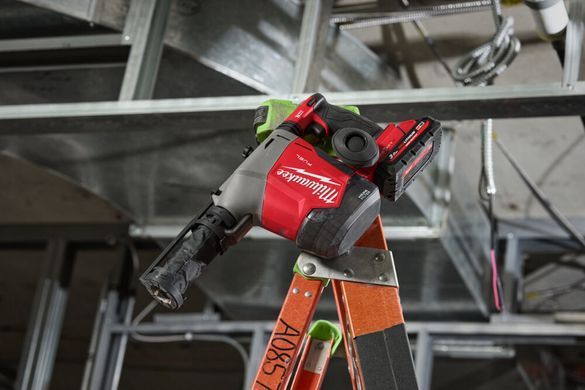 Перфоратор аккумуляторный бесщеточный SDS-PLUS MILWAUKEE,M18 FHAFOH16-302X, 2,3 Дж (зарядное устройство M12-18 FC, 2 аккумулятора M1 4933493533 фото