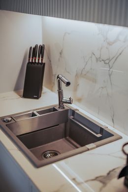 Мойка кухонная Deante Magnetic, гранит, квадрат, без крыла, 560х500х219мм, чаша - 1, врезная, серый