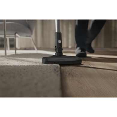 Electrolux Пылесос беспроводный, конт пыль -0.5л, автон. раб. до 42мин, вес-2.22кг, НЕРА10, 3 насадки, серый EP31CB21TG фото