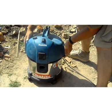 Makita Пылесос профессиональный VC2512L, 1000Вт, 210мБар, контейнер 25л, розетка 2600Вт, 7кг VC2512L фото