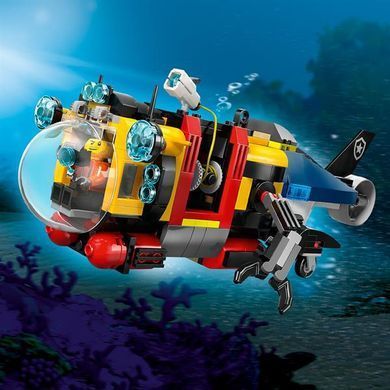 Конструктор LEGO City Ремікс вертольотів, пожежних машин і підводних човнів 874 деталі (60462)