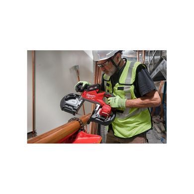 Пила ленточная аккумуляторная MILWAUKEE, M18 FBS127-502C (зарядное устройство M12-18 FC, 2 аккумулятора М18 В5 5Ач, кейс) 4933498310 фото