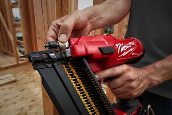 Гвоздезабивной пистолет аккумуляторный MILWAUKEE, M18 FUEL FFN-0C 4933471406 фото