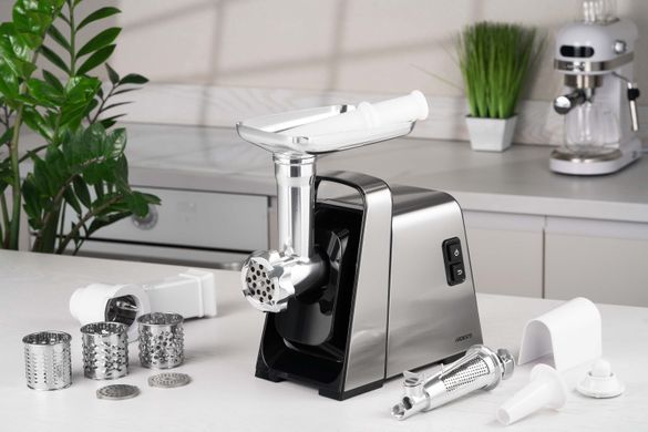 Мясорубка ARDESTO 2400Вт, 2.2кг/мин, 3 решетки, насадка для колбас, кеббе, томатов, 4 терки, пластик, черно-серебряный (358971) MGK-2400 фото