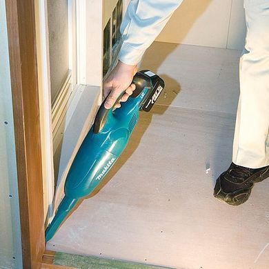 Makita Пылесос профессиональный аккумуляторный DCL180Z, LXT 18В, 36мБар, контейнер 0.65л, без АКБ и ЗП DCL180Z фото