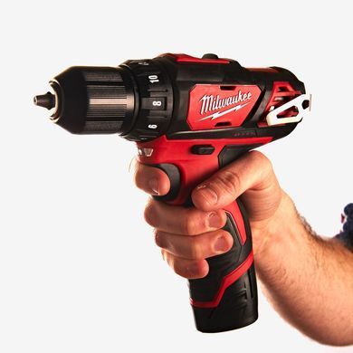 Дриль-шурупокрут акумуляторний MILWAUKEE, M12 BDD-152С 4933451460 фото