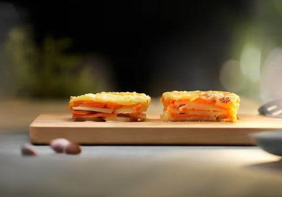 Electrolux Духовой шкаф электрический, 72л, А, пар, дисплей, конвекция, телескопические направляющие, ф-ция пароварки, черный+нерж EOC5E70X фото