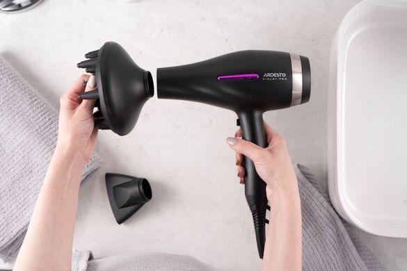 ARDESTO Фен Violet PRO HD-Y223PRO, 850-2200Вт, 2 скорости, 3 темп.режима, диффузор, черный HD-Y223PRO фото