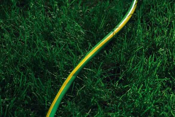 Садовый шланг 2Е AquaFlex Green 1/2" 30 м, 3 слоя, 10 бар 2E-GHE12GN30 фото