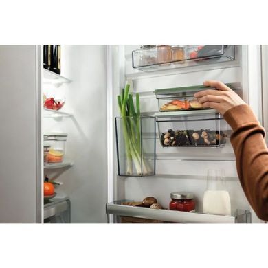 Вакууматор Electrolux для многоразовых пакетов и контейнеров, 4Вт, механическое управление, +3 контейнера, пластик, серый (358256) EVFK1+ фото