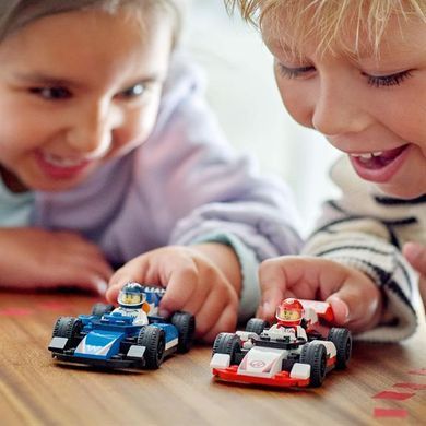 Конструктор LEGO City Автомобили для гонки F1 команд Williams Racing и Haas F1, 92 детали (60464)