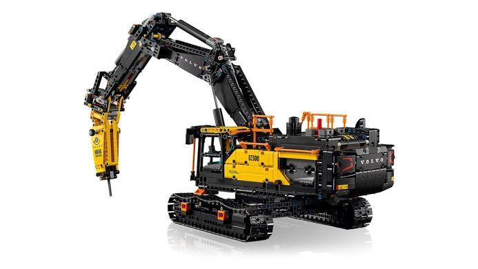 Конструктор LEGO Technic Экскаватор Volvo EC500 Hybrid