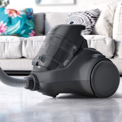 Electrolux Пылесос контейнерный, 750Вт, конт пыль -1.8л, HEPA12, 4 насадки, серебристый EC41-4T фото