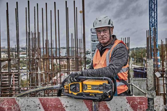 Вибратор-силовой модуль глубинный аккумуляторный POWERSHIFT DeWALT DCPS320N DCPS320N фото