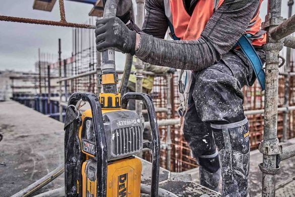 Вибратор-силовой модуль глубинный аккумуляторный POWERSHIFT DeWALT DCPS320N DCPS320N фото