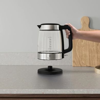 Электрочайник Electrolux 1,7л, Strix, стекло, черный+нерж (344566) E4GK1-4GB фото