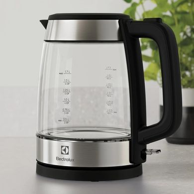 Электрочайник Electrolux 1,7л, Strix, стекло, черный+нерж (344566) E4GK1-4GB фото