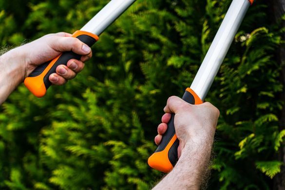 Гілкоріз телескопічний NEO TOOLS 670 мм &mdash; обрізка гілок до 42 мм 15-254 фото