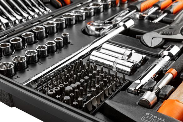 Набір інструментів Neo Tools 08-945, 143 предметів. 08-945 фото