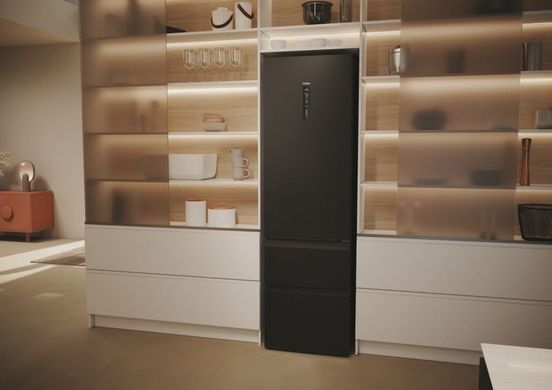 Haier Холодильник многодверный, 205x59.5х65.7, холод.отд.-289л, мороз.отд.-125л, 3дв., А++, NF, инв., дисплей, нулевая зона, черный HTW5620DNPT фото