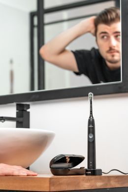 Зубна електрощітка Philips Sonicare ProtectiveClean 4300 (350896)