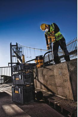Бур с пустотелым стволом DeWALT DT60230