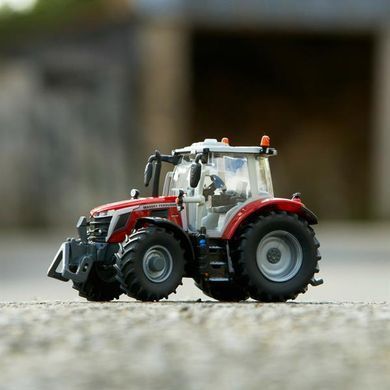 Модель Britains Трактор Massey Ferguson 6S.180, 1:32 (43316) dt_15320 фото
