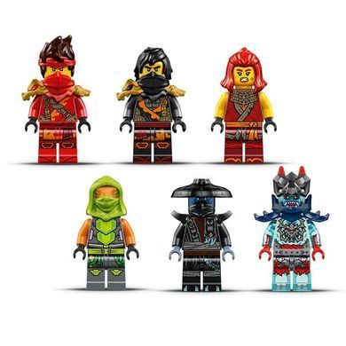 Конструктор LEGO NINJAGO Бойова машина ніндзя 561 деталь (71844)