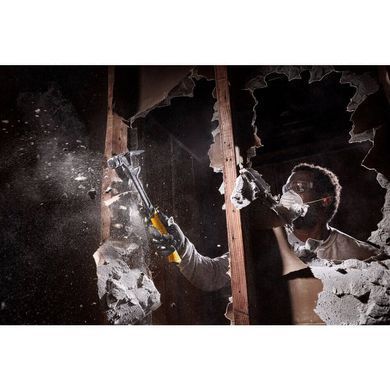 Молоток DEM-CLAW, суцільнометалевий, вага головки 624 г DeWALT DWHT51008-0 DWHT51008-0 фото