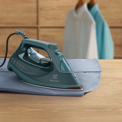 Electrolux Парова праска з автовідключенням E6SI1-6PG (361788) E6SI1-6PG фото