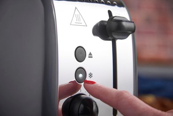 Russell Hobbs Тостер Colours Plus, 1600Вт, нержав., підігрів,разморозка, сірий (370489) 26552-56 фото