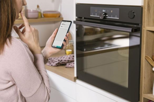 Gorenje Духовой шкаф электрический, 77л, A+, пар, дисплей, 300 &deg;C, Wi-Fi, черный BSA6747A04BGWI фото