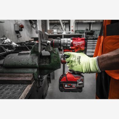 Дрель-шуруповерт с ударом аккумуляторная MILWAUKEE, M18 FUEL FPD3100P-502P 4933498240 фото