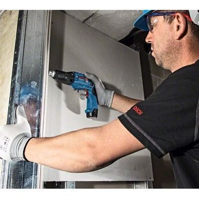 Шуруповерт акумуляторний Bosch GTB 12V-11 без акумулятора 06019E4002 06019E4002 фото