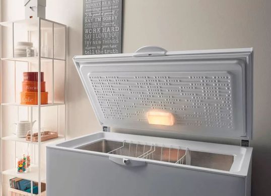 Indesit Морозильна скриня 92x140,5x70, 390л, А+, ST, білий (366018) OS1A400H1 фото