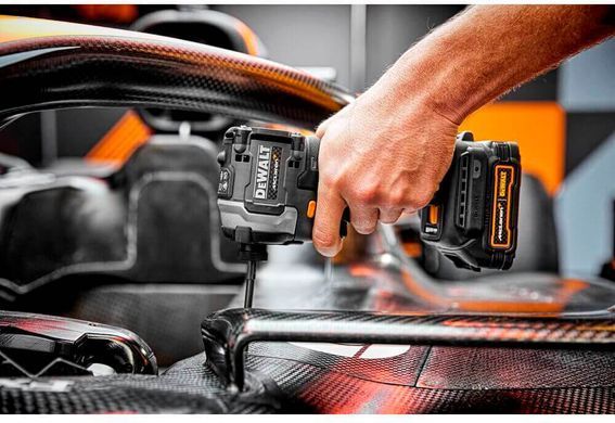 Шурупокрут ударний McLaren F1 TEAM LIMITED EDITION DeWALT DCF85ME2GT DCF85ME2GT фото