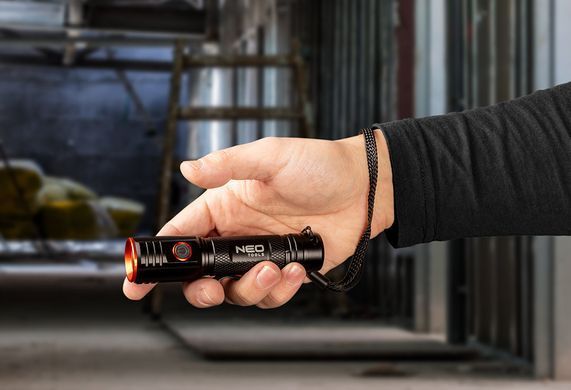 Акумуляторний ліхтар NEO 99-067, 2000 лм, 20 Вт, USB-C, 5 режимів, дальність 180 м 99-067 фото