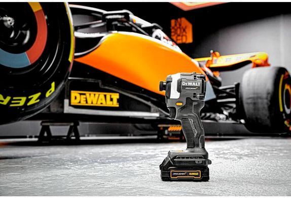 Шурупокрут ударний McLaren F1 TEAM LIMITED EDITION DeWALT DCF85ME2GT DCF85ME2GT фото