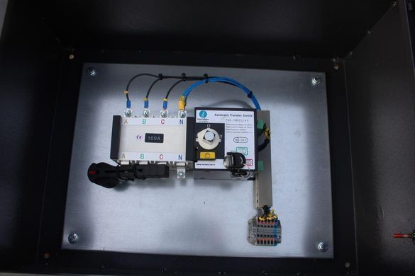 Дизельний генератор UNIVERSAL UND-BD 44 KVA UND-BD 44 KVA фото