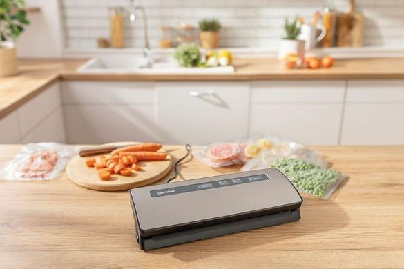 Вакууматор Gorenje для пакетов, 120Вт, 30см, электронное, +10 пакетов, металл, серый (367280) VS120ES фото