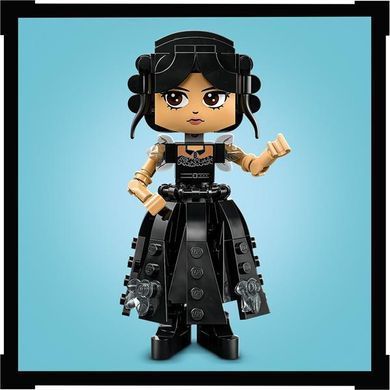 Конструктор LEGO Wednesday Фигурка Венздей Аддамс 702 детали (76780)