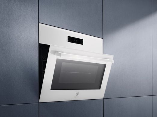 Electrolux Духовой шкаф электрический компактный, 42л, дисплей, конвекция, функция СВЧ, белый EVM8E08V фото